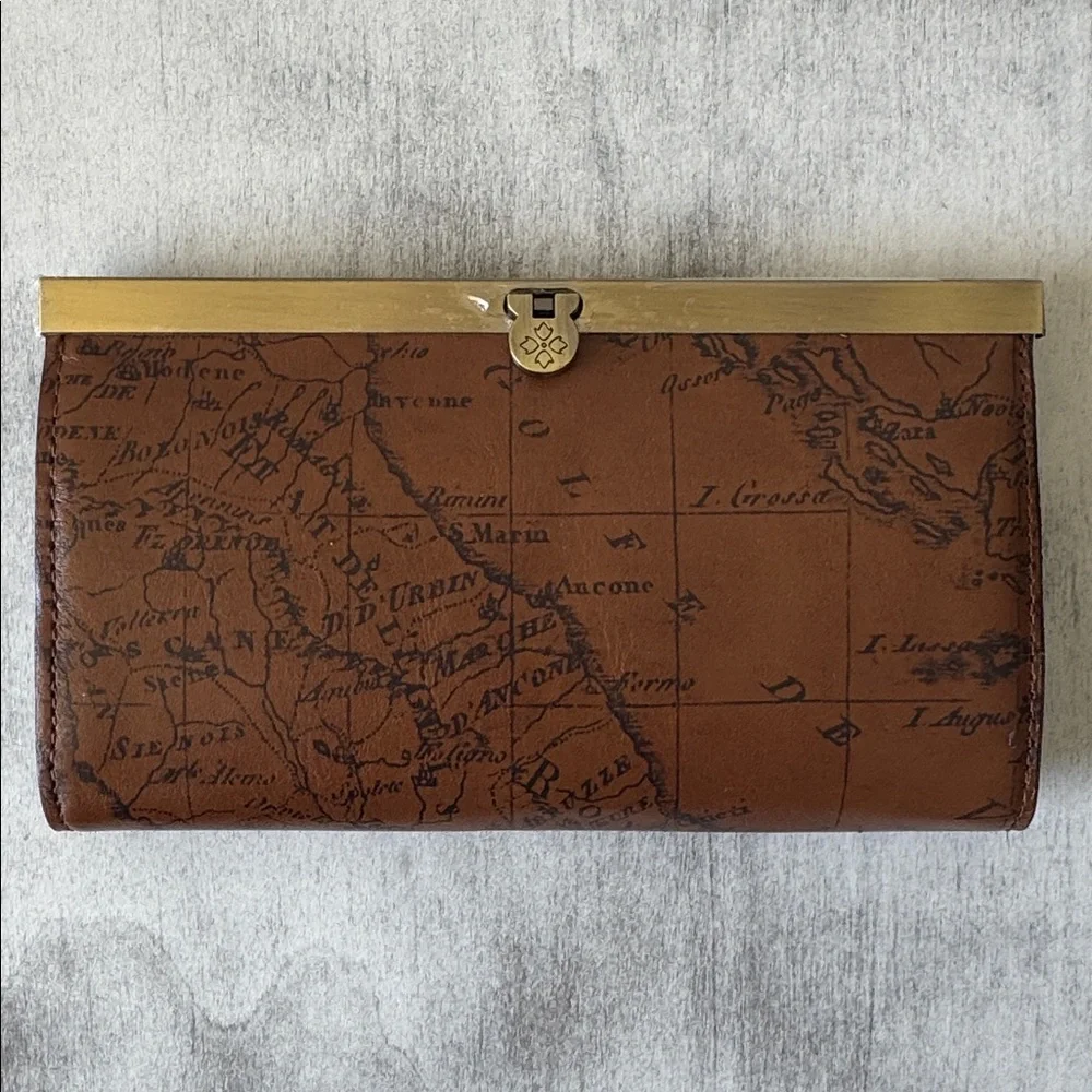PATRICIA NASH Leather Cauchy Framed Wallet Push Lock Closure Signature Map Print